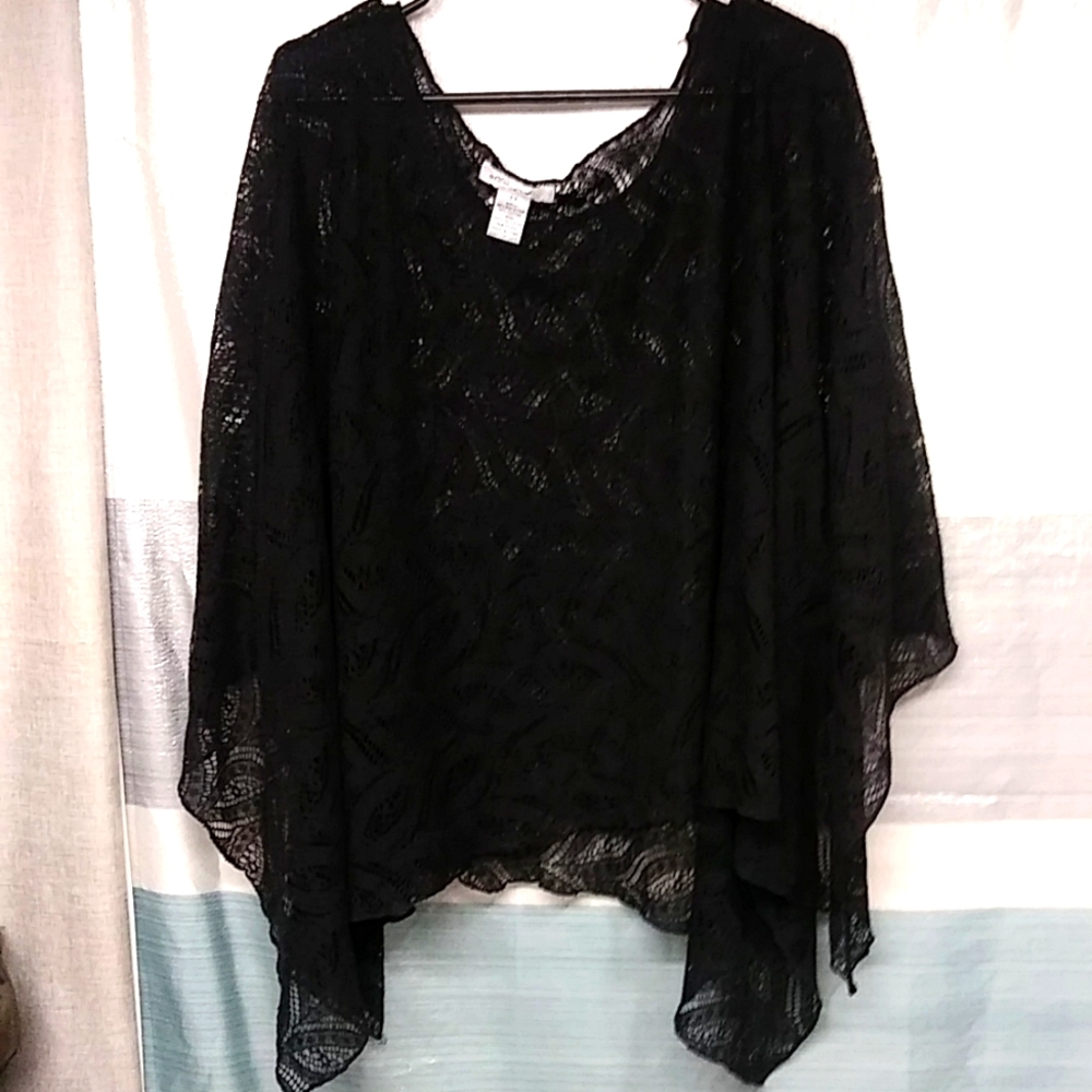 Ultra pink shaw black lace
